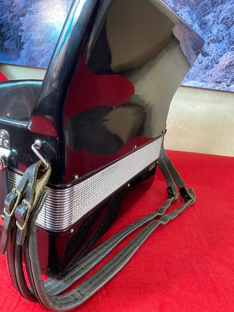 EXCELSIOR の中で一番軽量小型アコーディオン セブンス有る、整備品