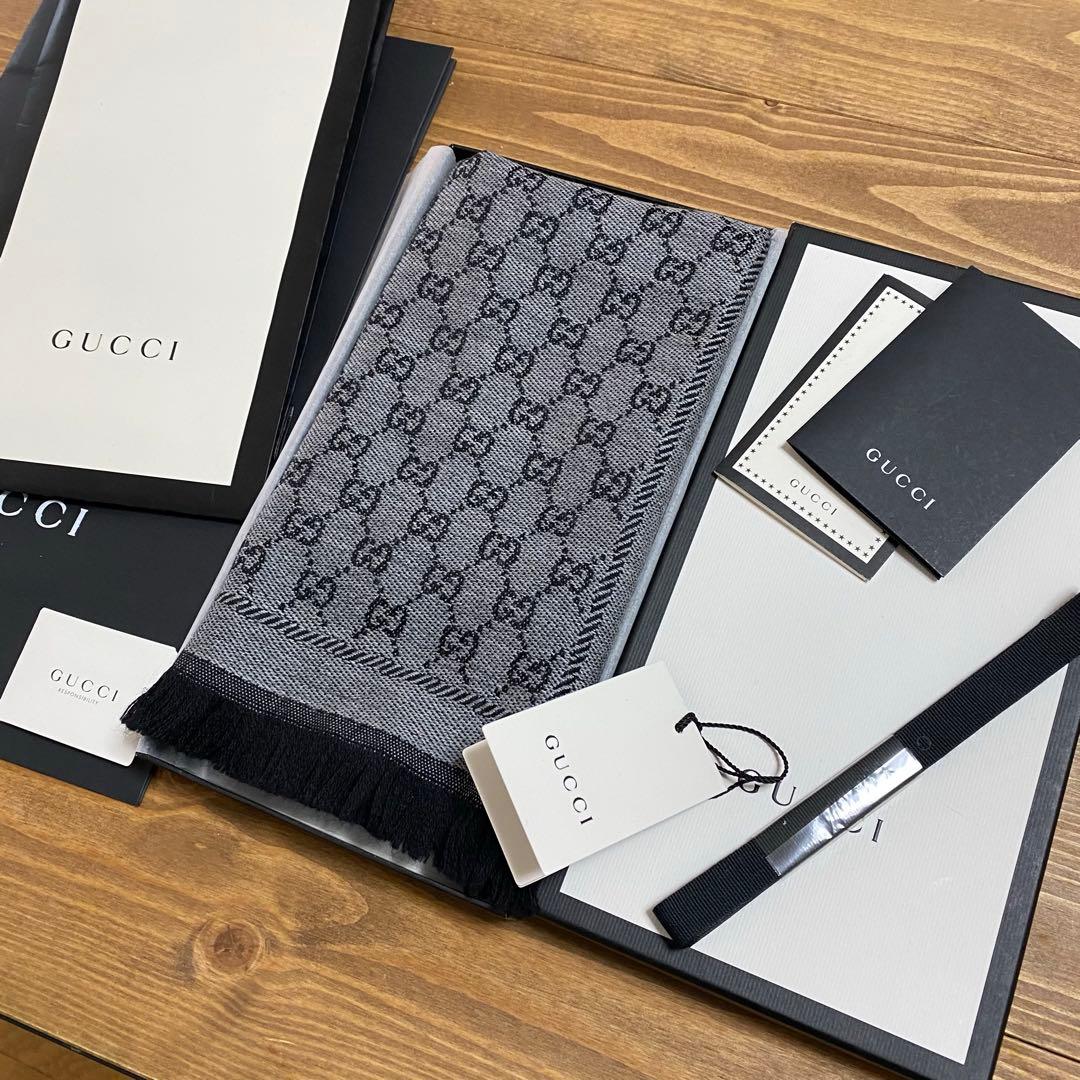2025年購入大判新品✨GUCCIマフラー❗️箱紙袋セット❗️グッチマフラー