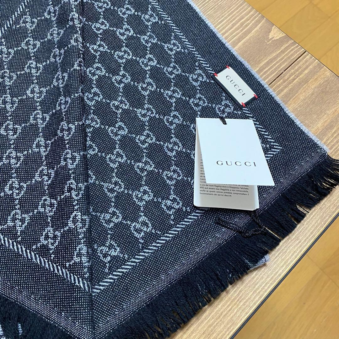 2025年購入大判新品✨GUCCIマフラー❗️箱紙袋セット❗️グッチマフラー