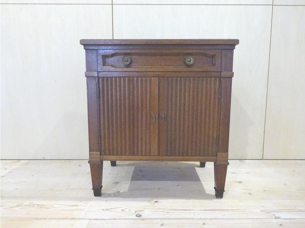 七海　ドレクセルヘリテイジ　トライユン　サイドテーブル　ナイトテーブル