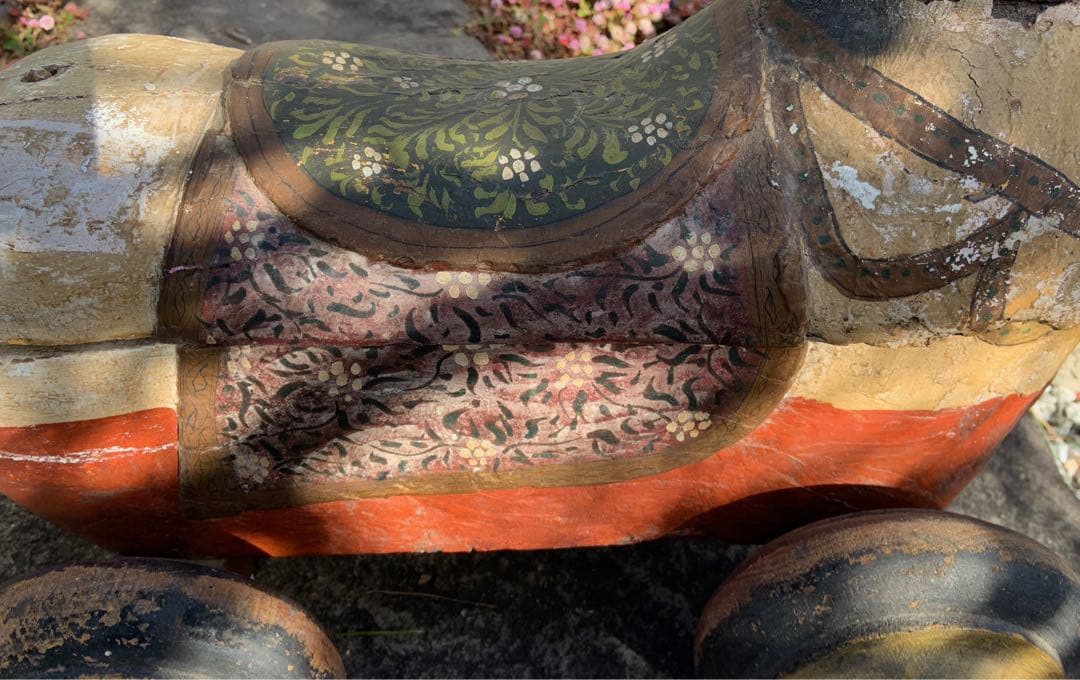 おもちゃの木馬　ヴィンテージ　アート　アンティーク風　古美術　インド　サーカス