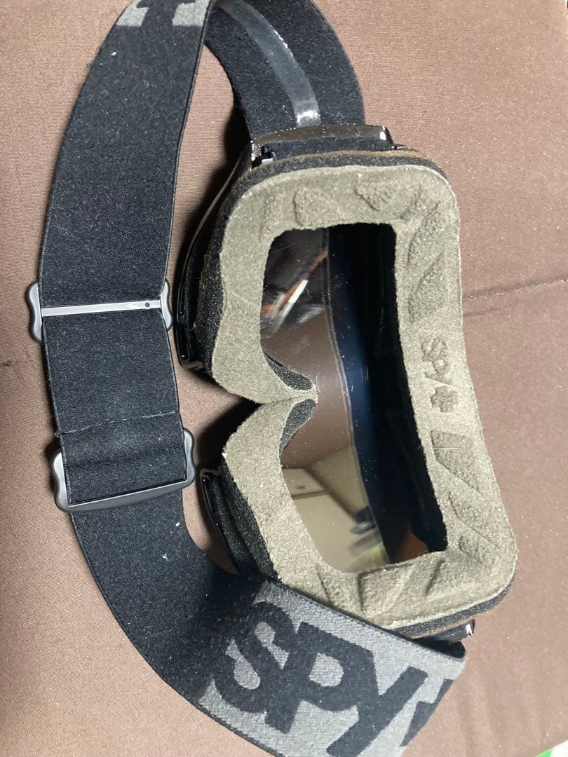 スキー靴.ショートスキーセット 、ゴーグルとハードケース