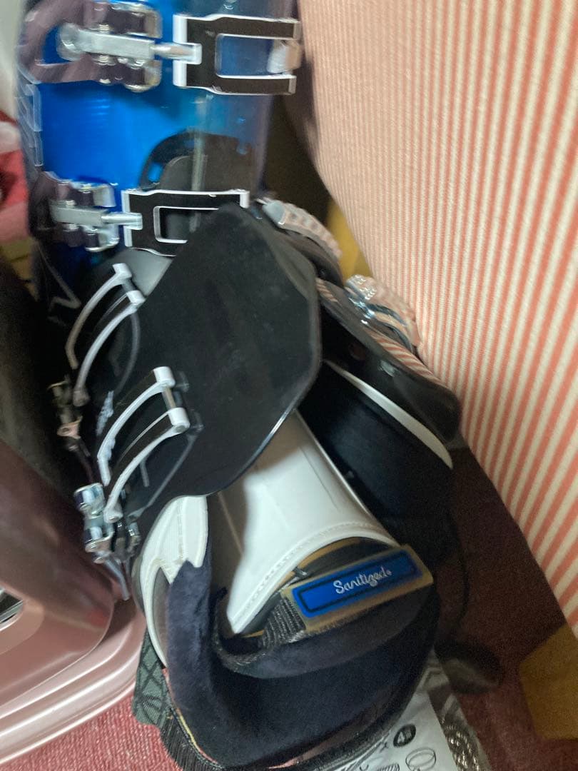 スキー靴.ショートスキーセット 、ゴーグルとハードケース