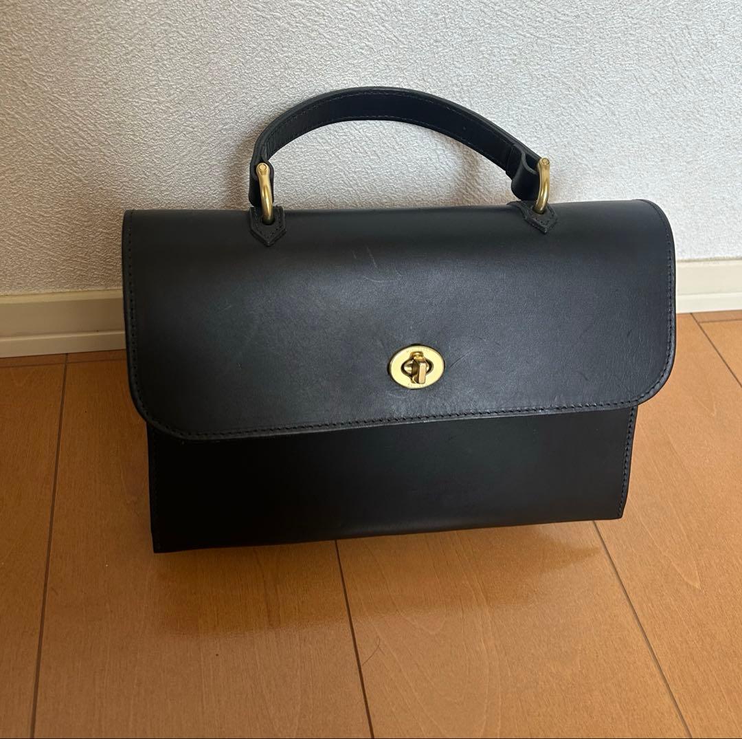 mimi berry ミミベリー　HEBE