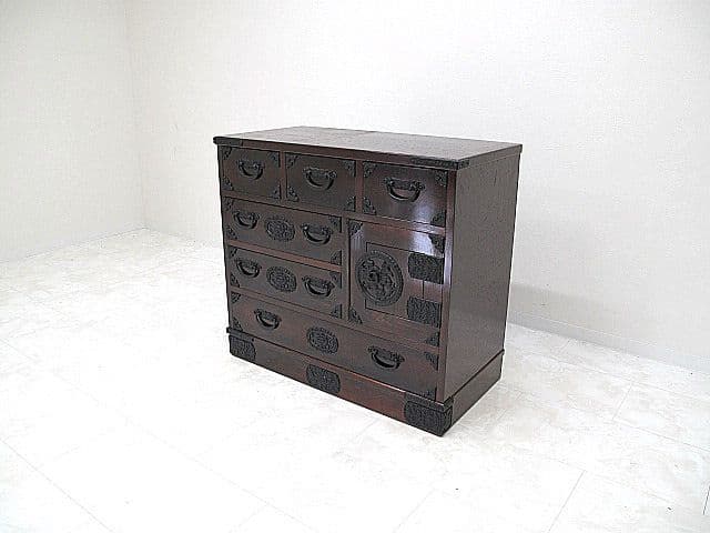 美品　最高級仙台箪笥　欅材鏡面仕上げ漆塗装　時代箪笥　和箪笥/整理箪笥/伝統工芸