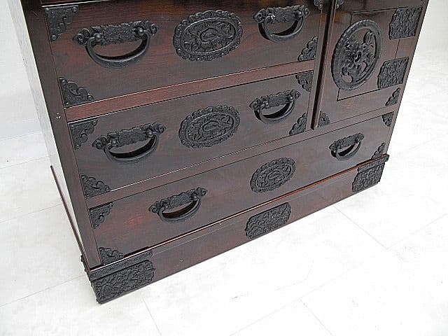 美品　最高級仙台箪笥　欅材鏡面仕上げ漆塗装　時代箪笥　和箪笥/整理箪笥/伝統工芸