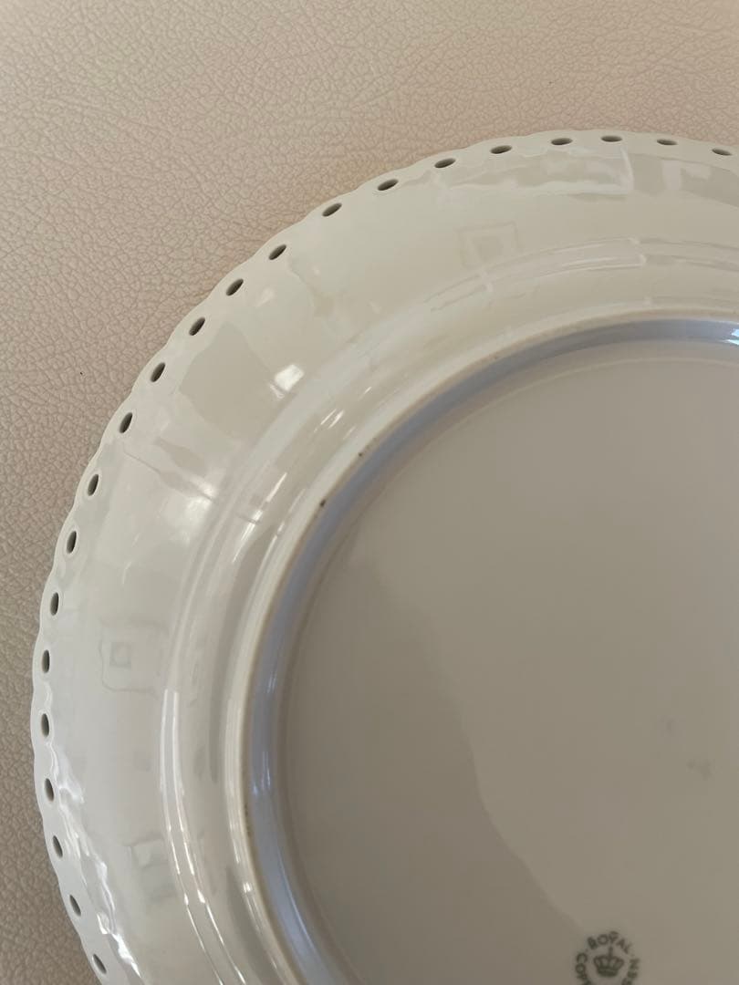   ブルー・フルーテッド、フルレース　24.5㎝