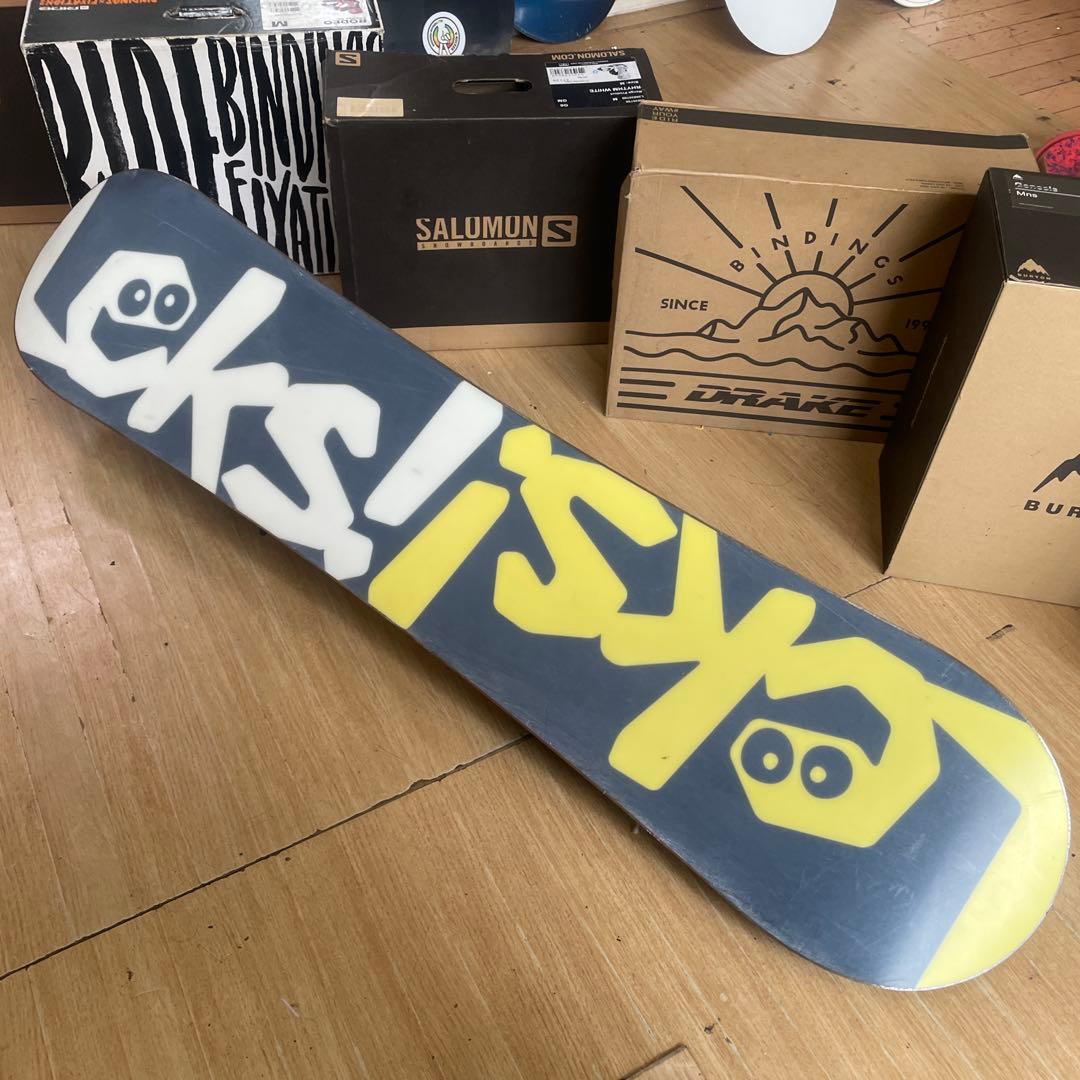 LEKS×SALOMON　キッズスノーボードセット　サロモンバイン付4点セット