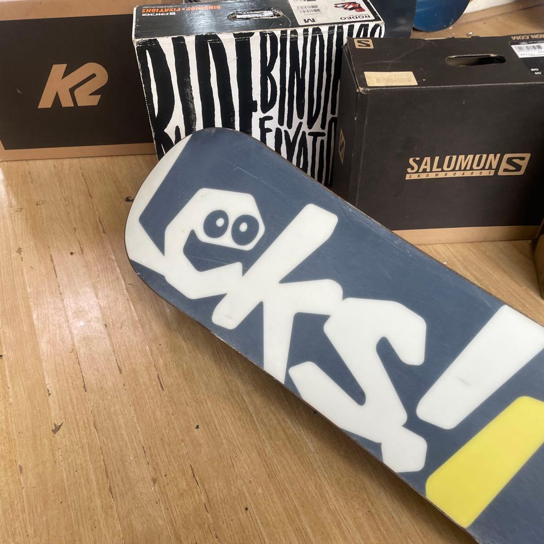 LEKS×SALOMON　キッズスノーボードセット　サロモンバイン付4点セット