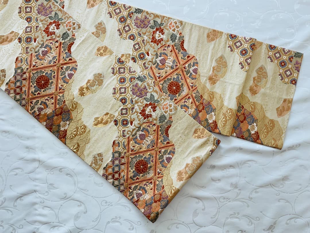 付下げ　フルセット　縫紋付　丸に橘　　正絹　六通柄袋帯　帯揚げ　帯締め