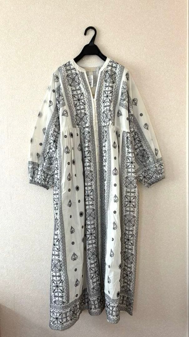 新品　ヤマダヤ　Ampleインド綿 刺繍ワンピース　フリーサイズ