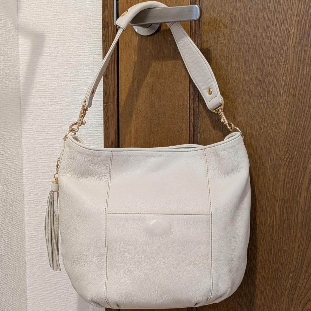 【良品】ATAO　❤️キャンディ・ルーク❤️　アイボリー　✳️保存袋無し