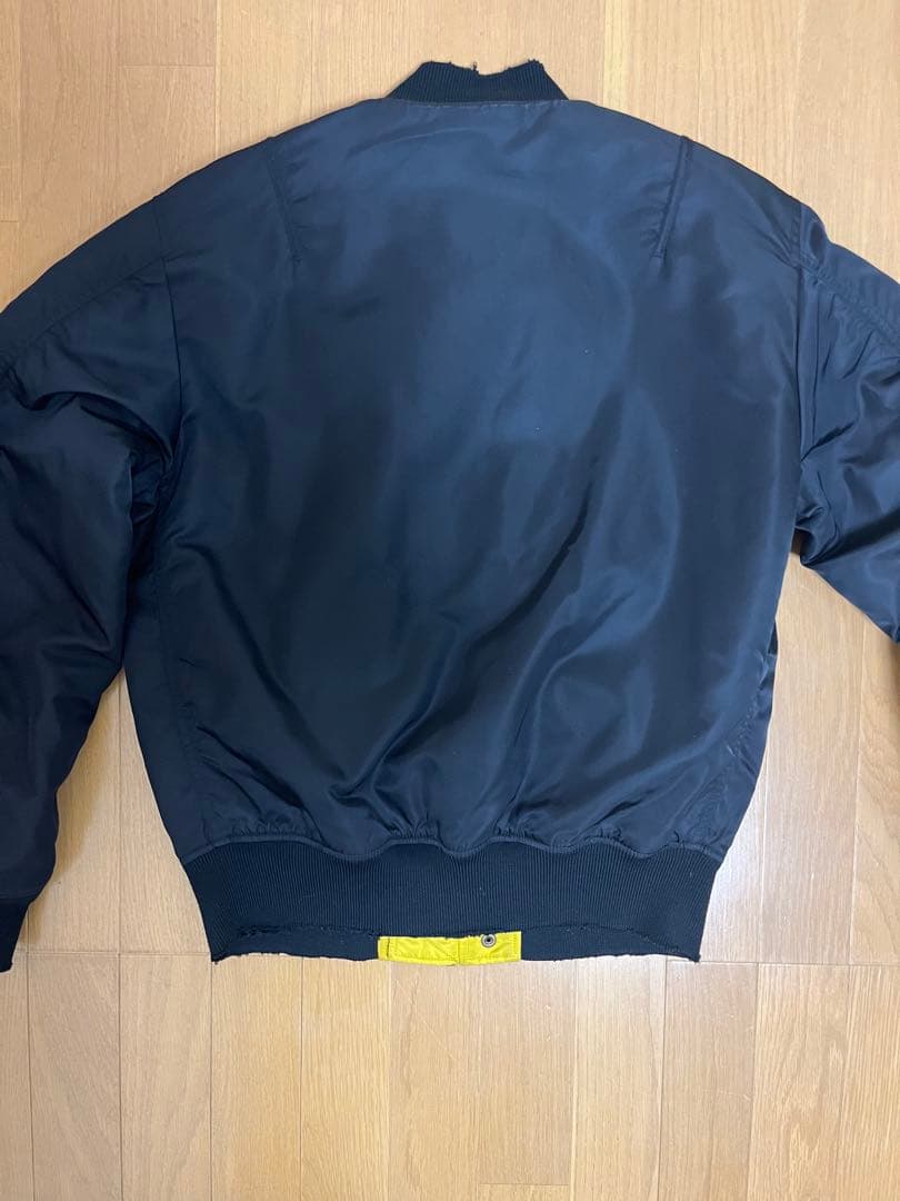 diesel MA-1 リバーシブル ブラック×イエロー M 短丈 トレンド