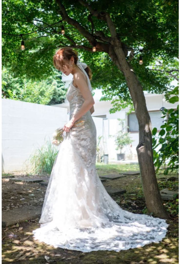 【大幅値下げ】【美品】刺繍レース 背中開き ソフトマーメイドドレス（W230）