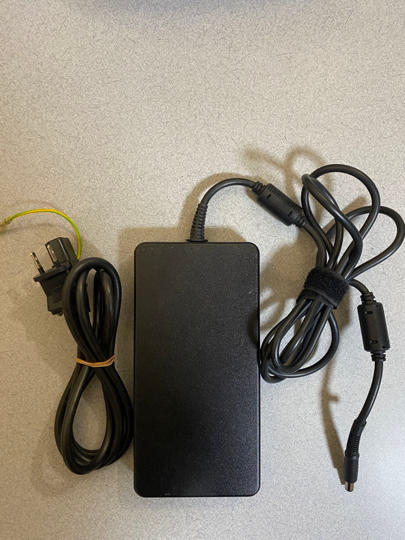 HP Z2 Mini G4 Xeon E-2144G 16GB　256GB