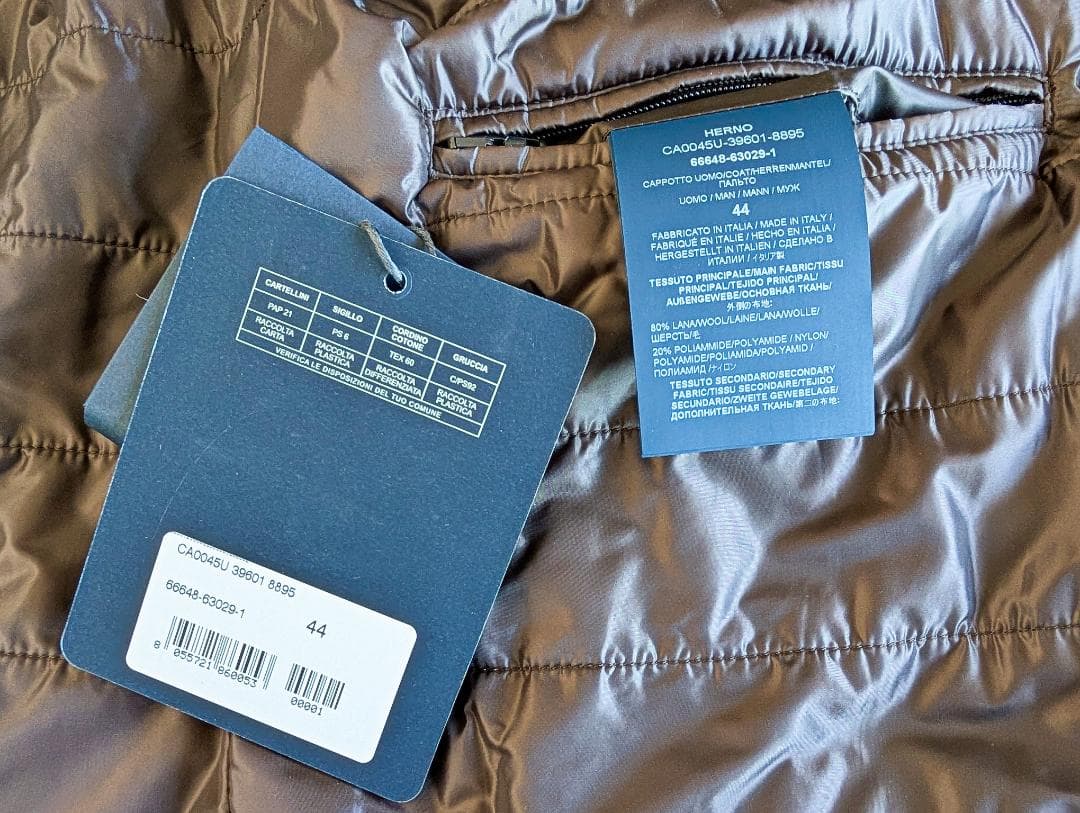 新品未着用■ HERNO ■ ヘルノ チェスターコート ■ライナー有　44サイズ