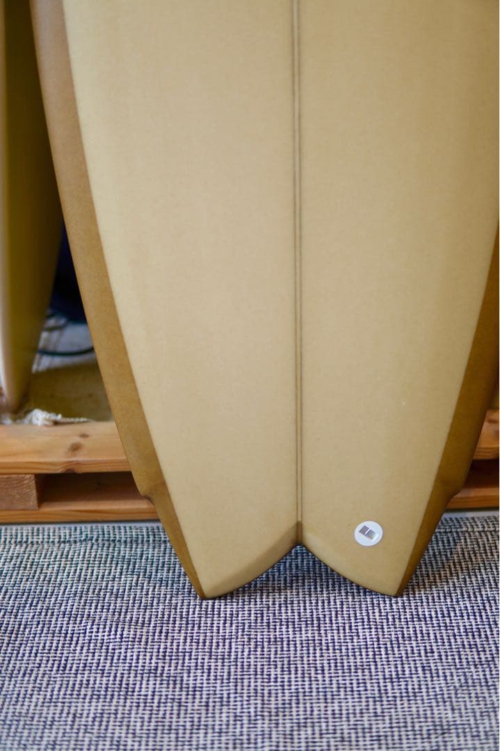 トーマスサーフボード flat fish 5.4 新品 日本未発売