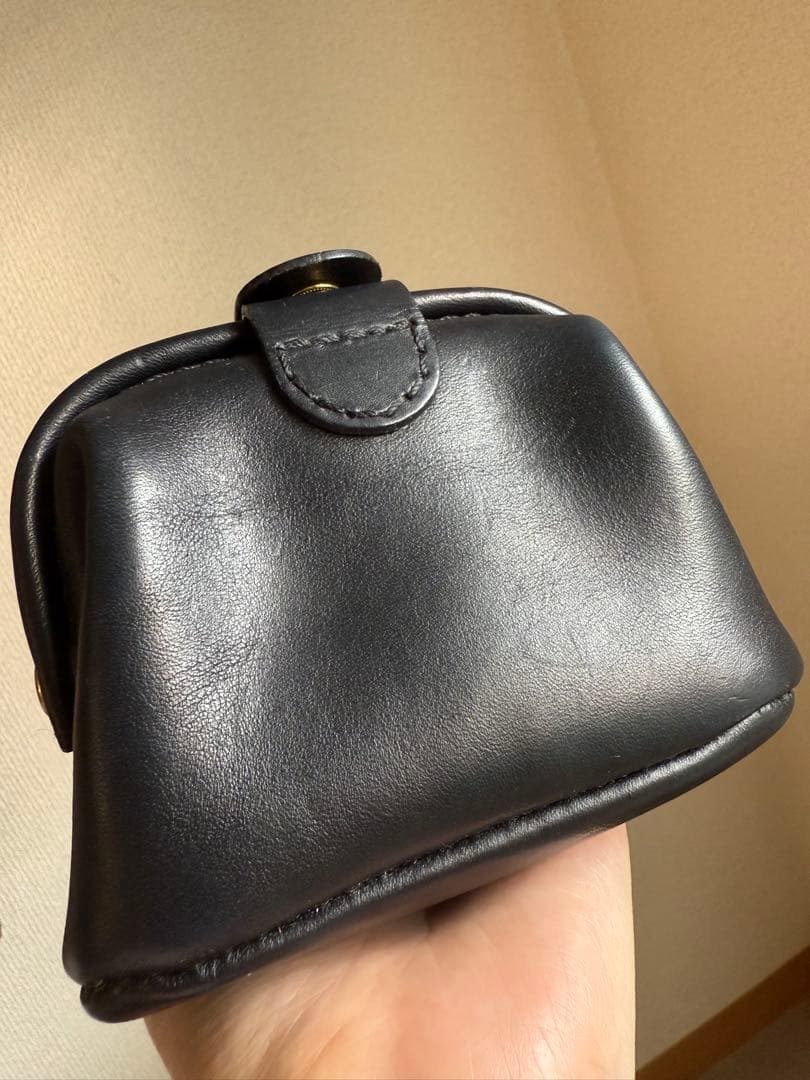 HERZ ヘルツ　日本製 ガマ口ポーチ ブラック　レザー