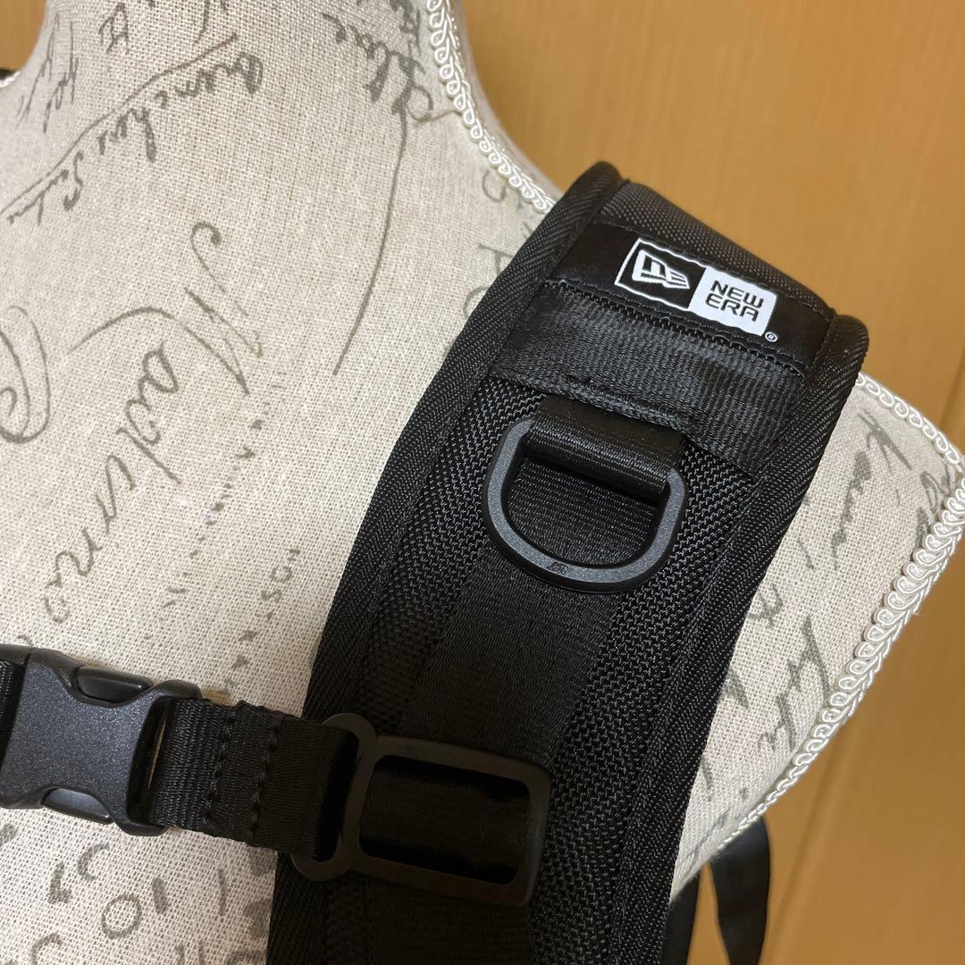 美品　NEW ERA ブラック バックパック