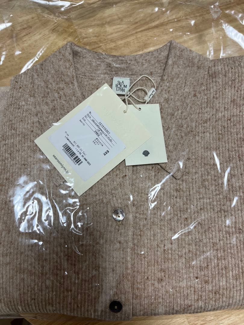 【新品タグ付き】リネンコンビCompactカーディガン