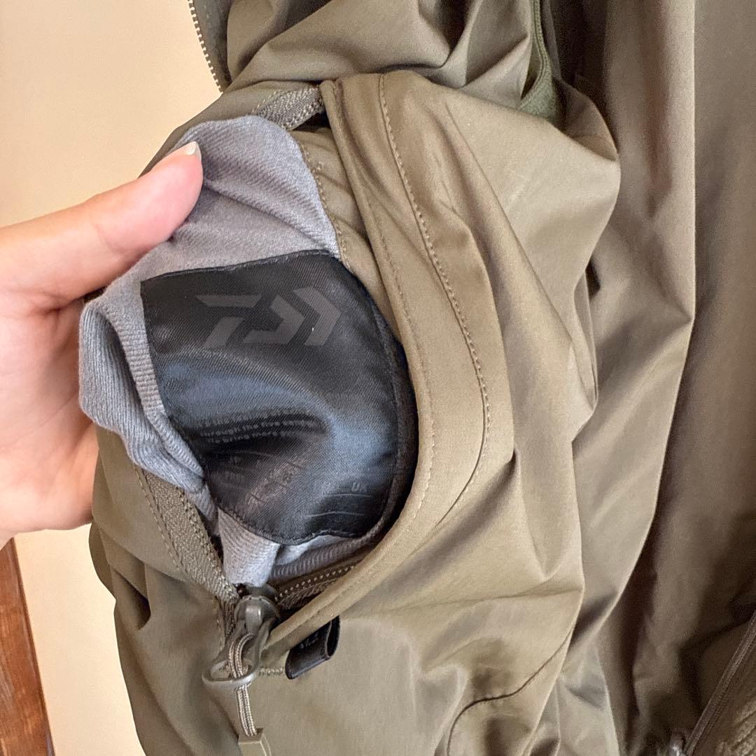 限定値下【美品】DAIWA PIER39 TECHリバーシブルベスト