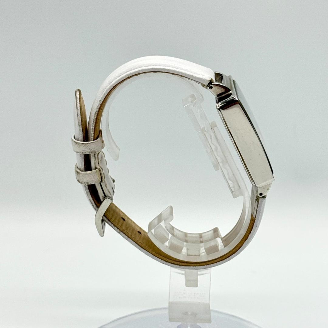 稼働品 D&G ドルチェ&ガッバーナ 腕時計 MEDICINEMAN スクエア