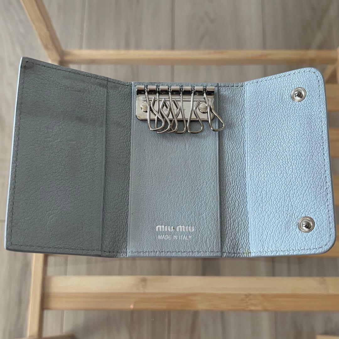 ☆MIUMIU☆ ミュウミュウ キーケース レザー パール リボン 可愛い