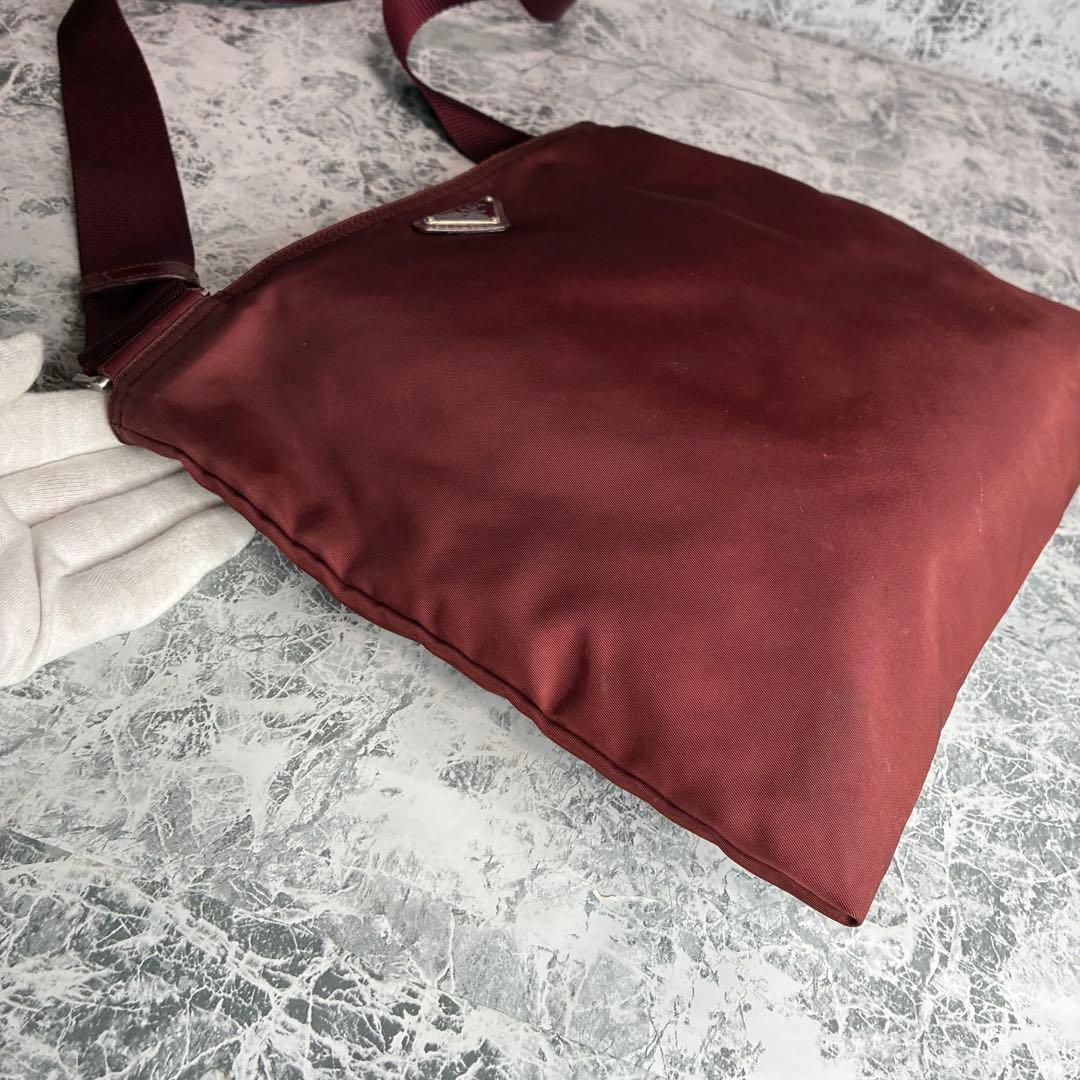 ✨PRADA✨　プラダ　ショルダーバッグ　メッセンジャーバッグ　ナイロン