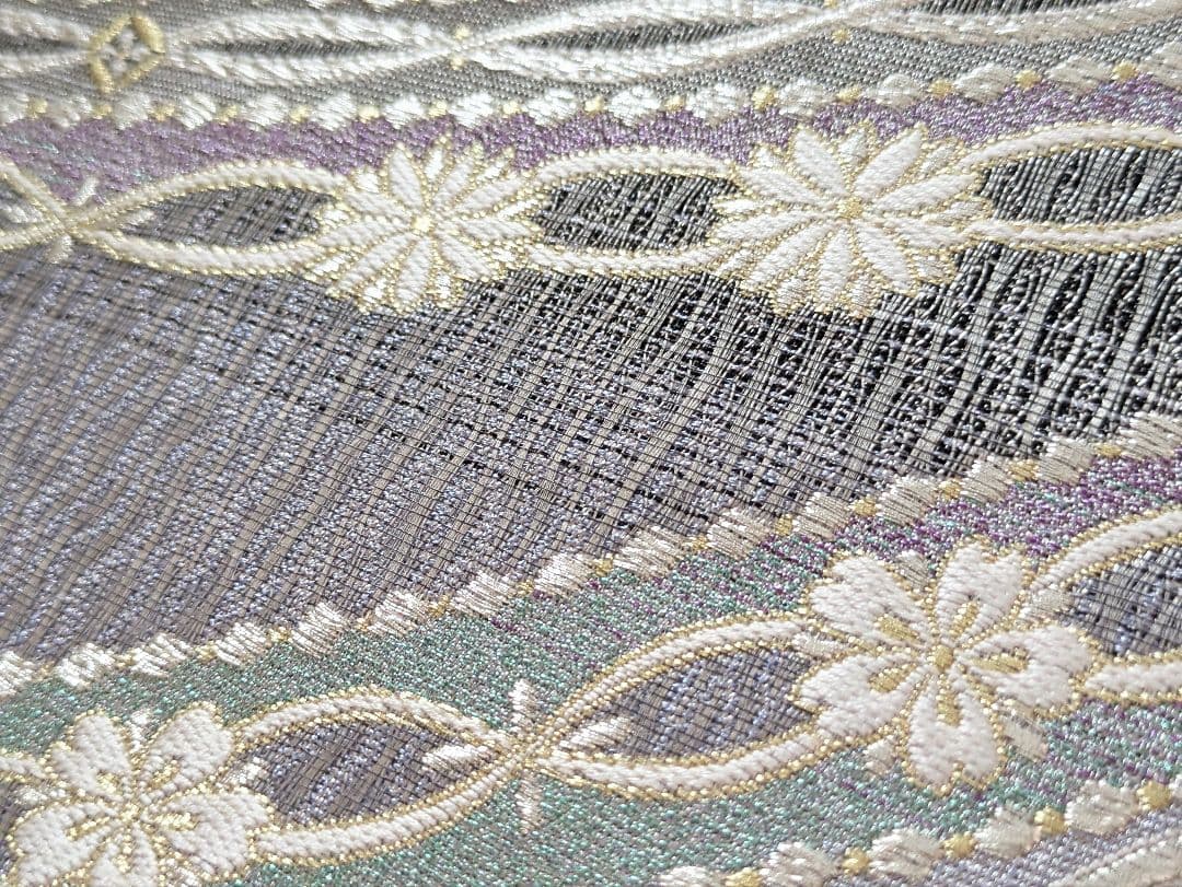 正絹西陣織老舗まいづる優花彩苑