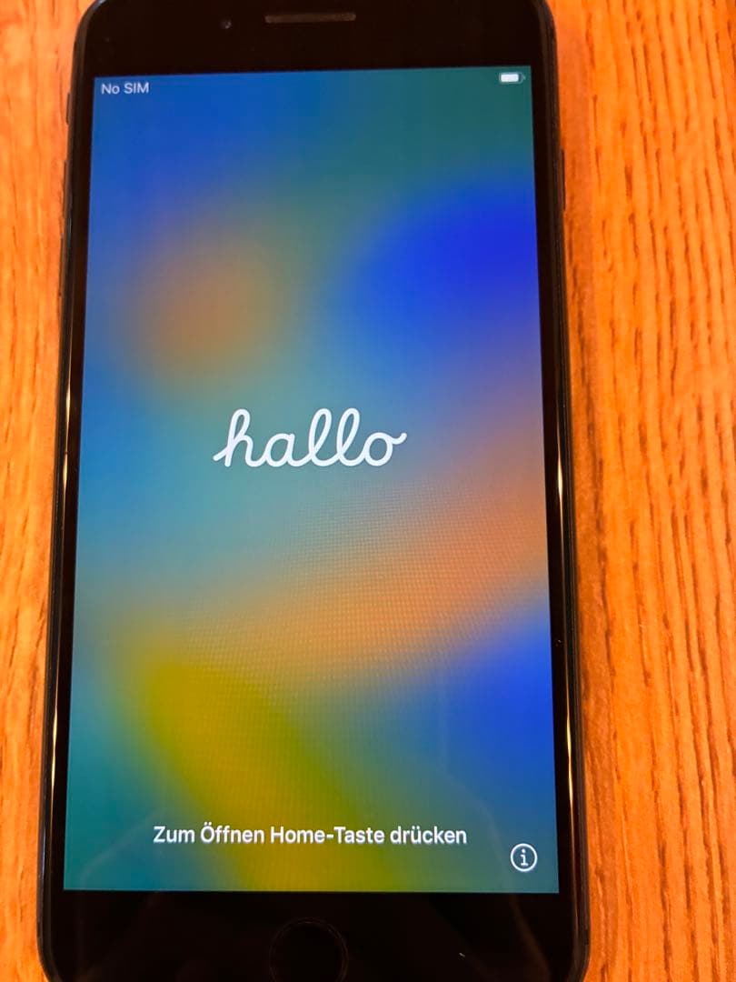 Apple iPhone 8 Plus 本体 箱付き