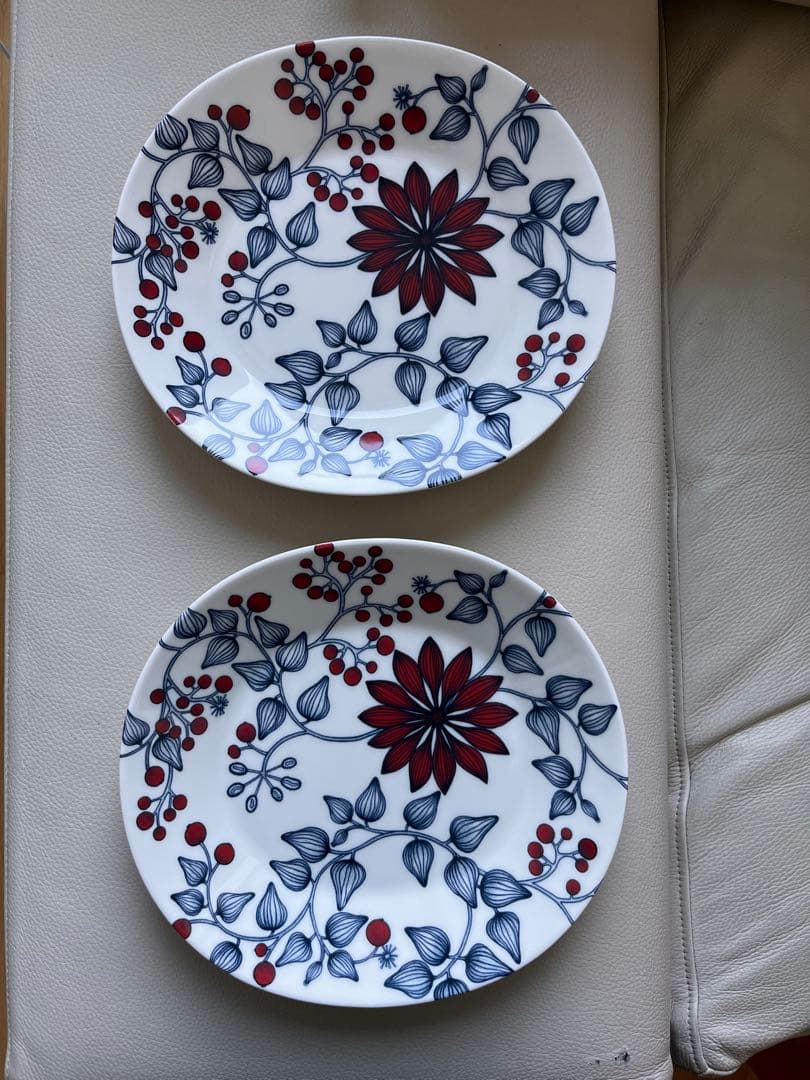 ARABIA runo フロストベリー オーバル 25cm 2枚セット