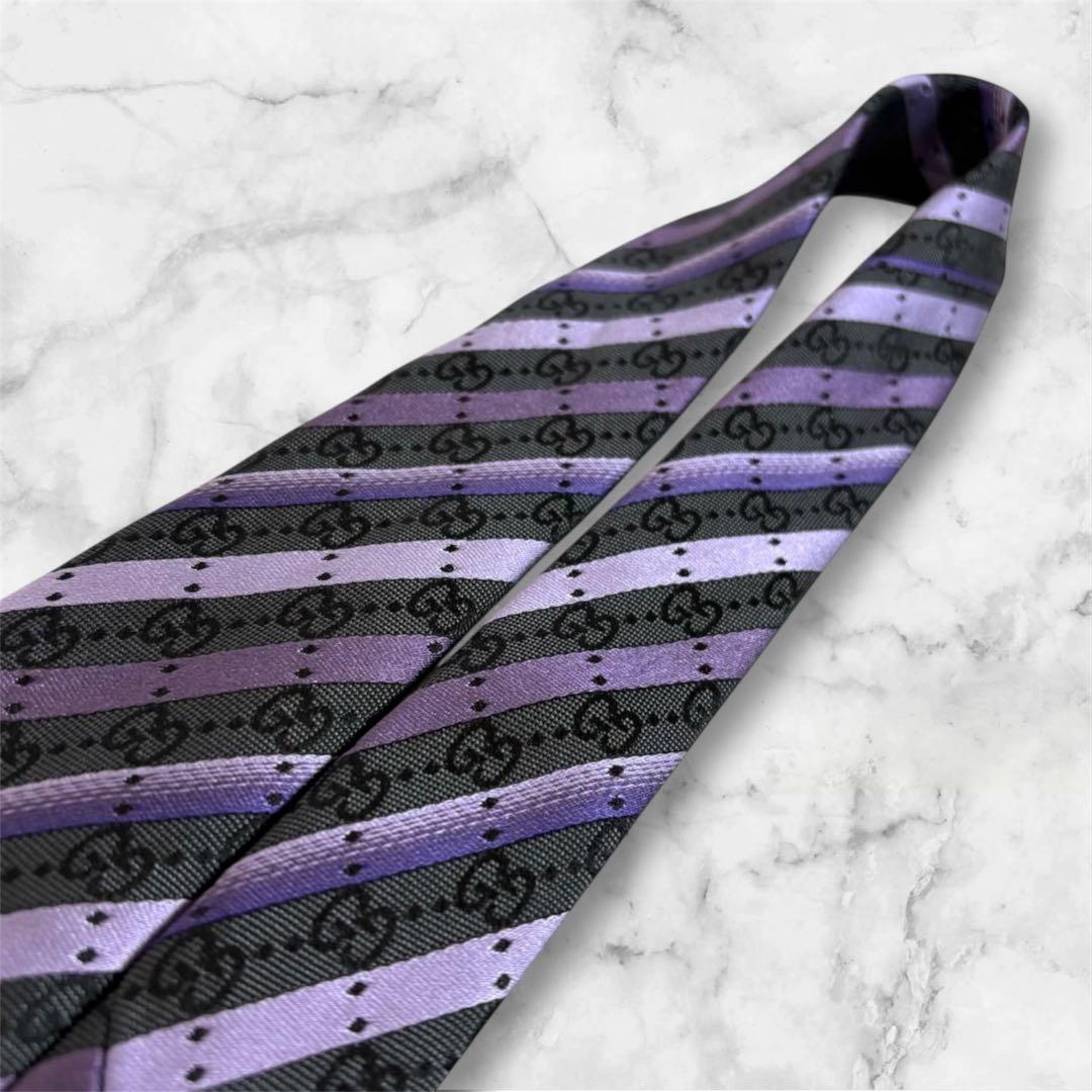✨未使用クラス✨GUCCI 現行タグ　GG柄 ストライプ　蜂刺繍　ネクタイ
