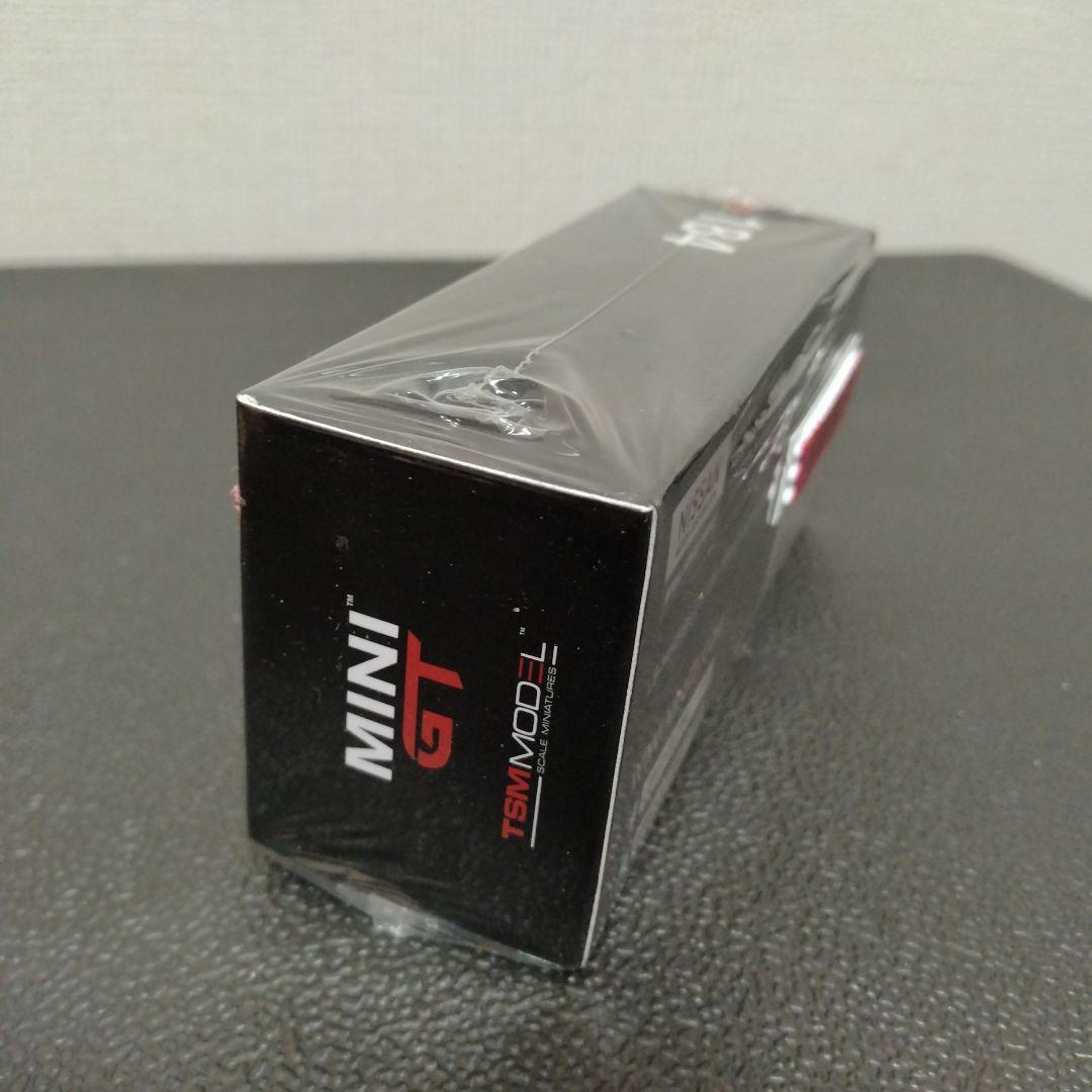 土日特価！早いもの勝ちminigt R35 “Light Blue”未開封品 ②