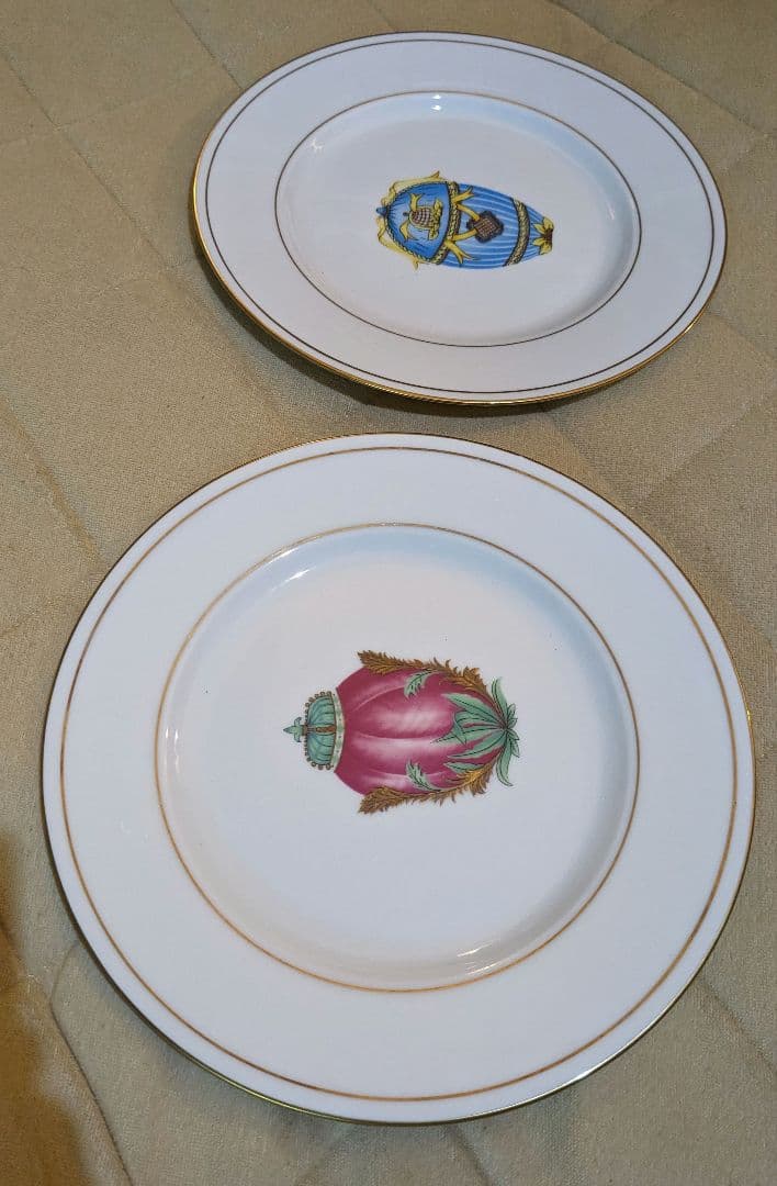 レア物海外 リモージュ 皿 Limoges ファベルジェ柄 美品４枚セット 最安