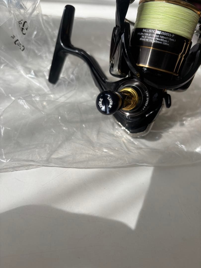 Daiwa BALLISTIC LT 2000SS-P スピニングリール