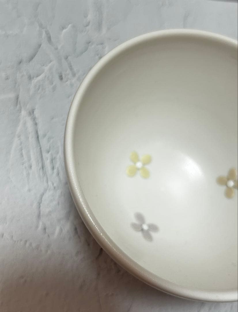 l*y様 魚谷あきこさんご飯茶碗