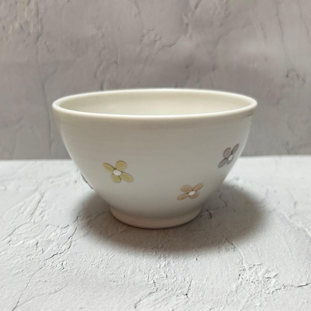 l*y様 魚谷あきこさんご飯茶碗