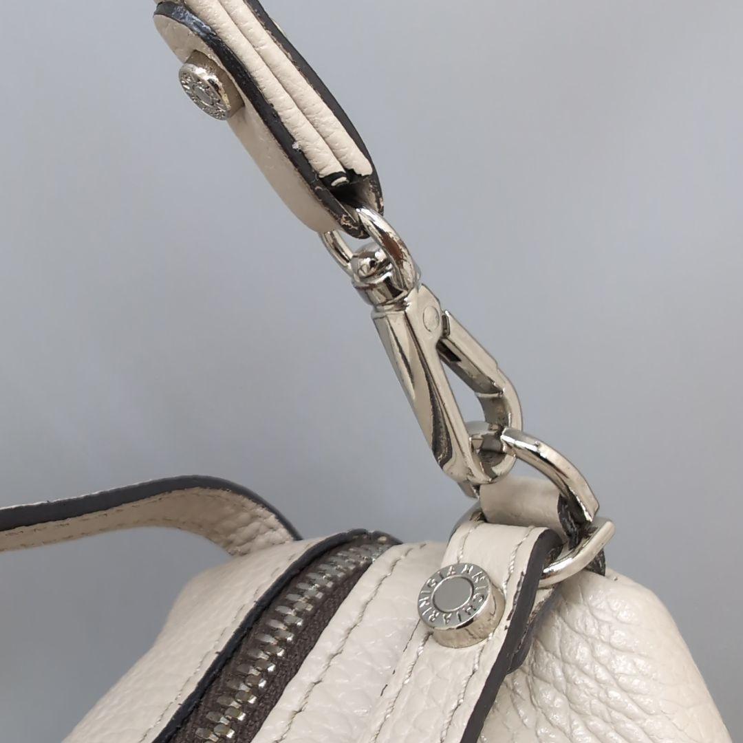 雪女様✨️GIANNI CHIARINI M ショルダーバッグ