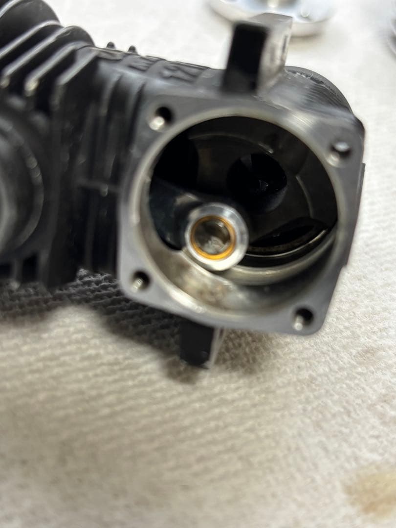 m*N様 OS MAX 12TZ エンジン