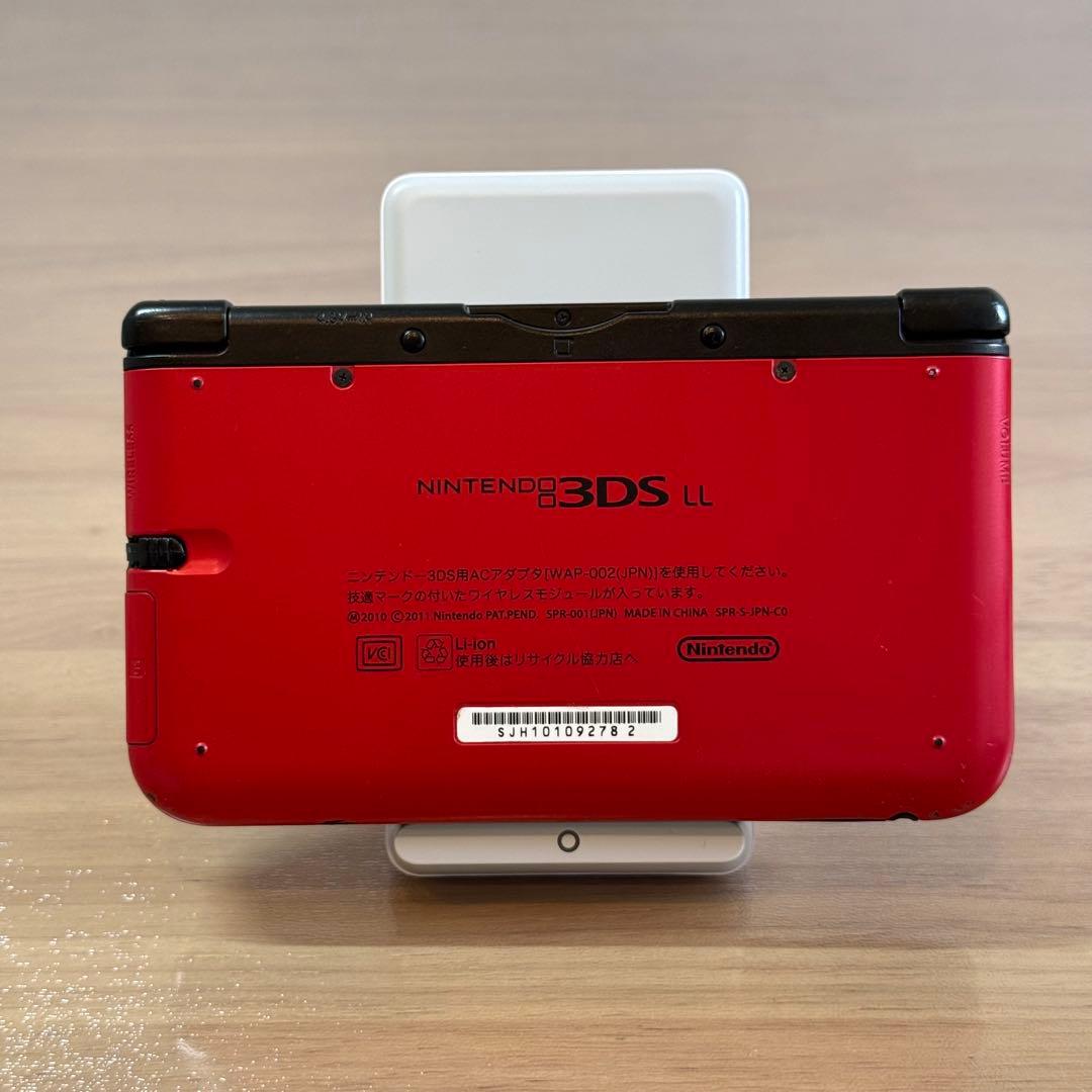 4-280 ニンテンドー3DS LL レッド×ブラック