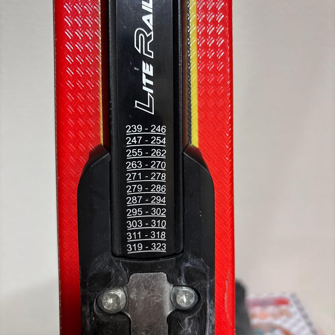 Head ジュニアスキー板　137cm +ストック付き