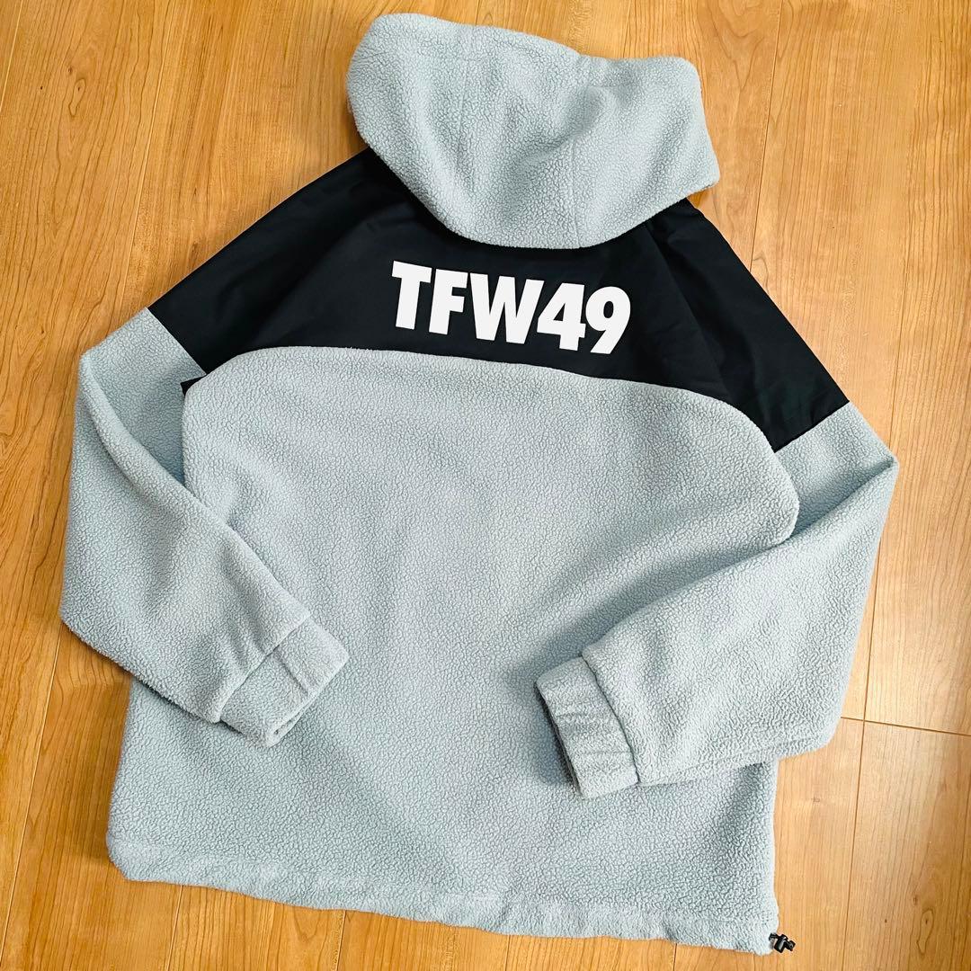 定価5.3万　TFW49 ボア　パーカー　ライトグレー　XL ゴルフ