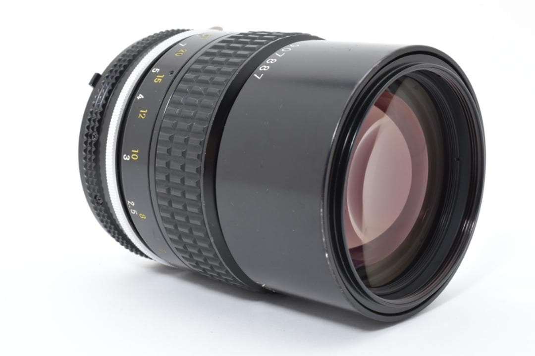 美品 ニコン Ai NIKKOR 135mm f2.8 MF レンズ　M907