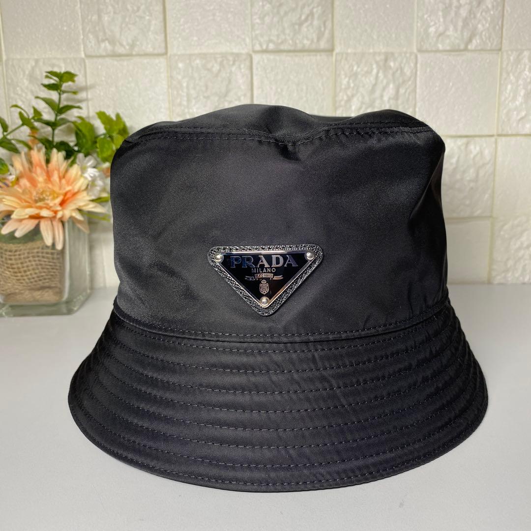超美品 PRADA 黒 M58 バケットハット ナイロン トライアングル バケハ