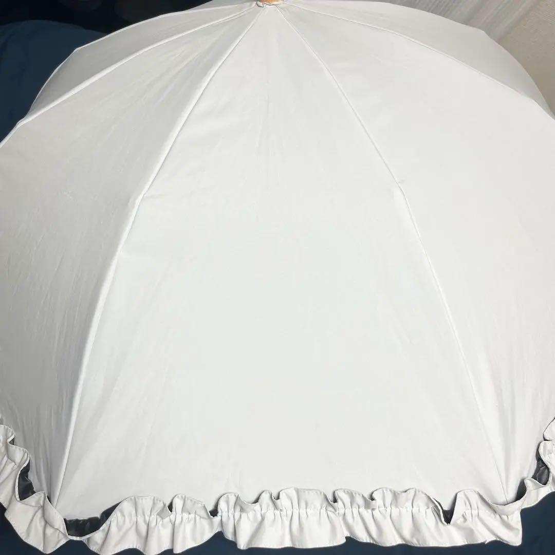 08/26まで　値下げ不可　サンバリア100 折りたたみ傘2段折　フリル