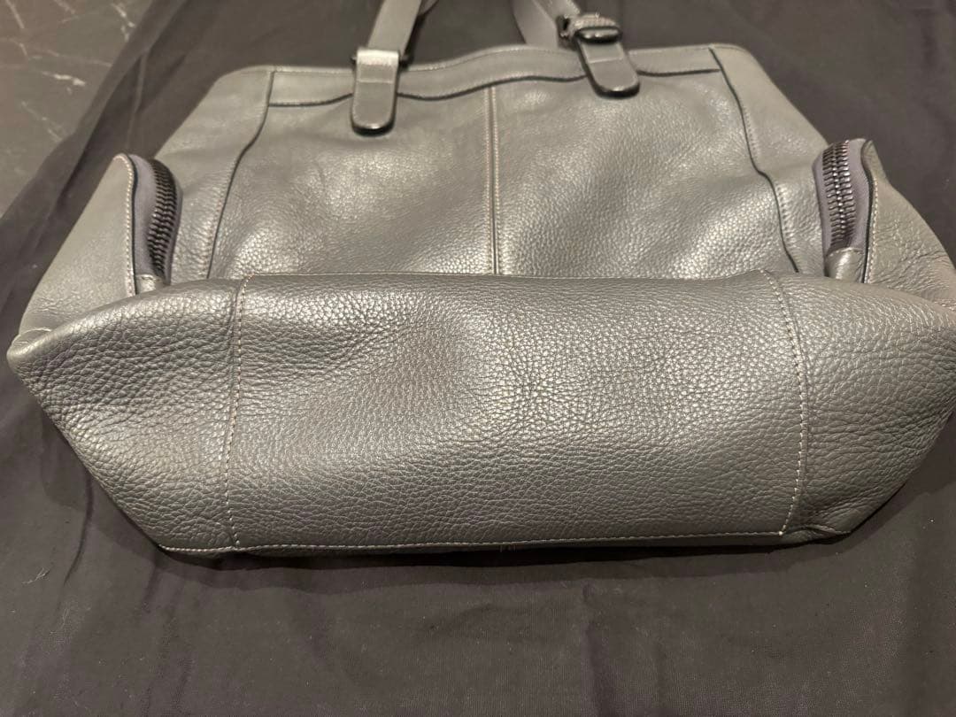 GiorgioArmani ジョルジオアルマーニ レザー トートバッグ