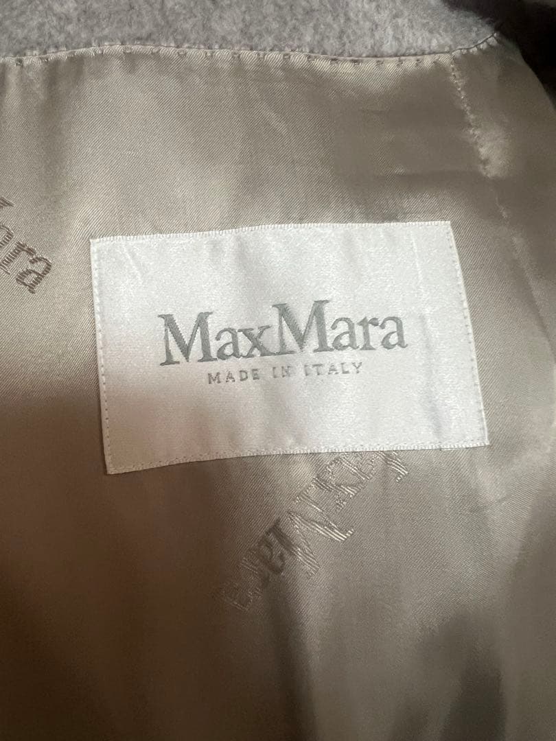MaxMara カシミヤコートベルト付き