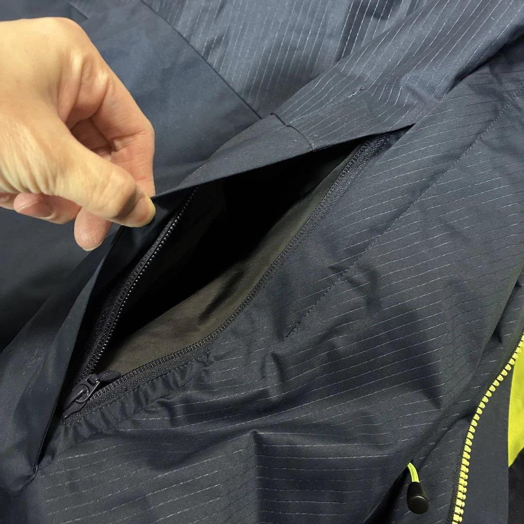 よ*ん様 スキーウェア　デサント　L