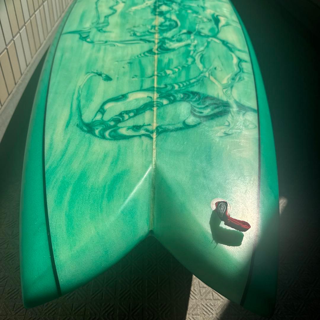 手渡し限定　グレースサーフボード　ミッドレングス　6.8