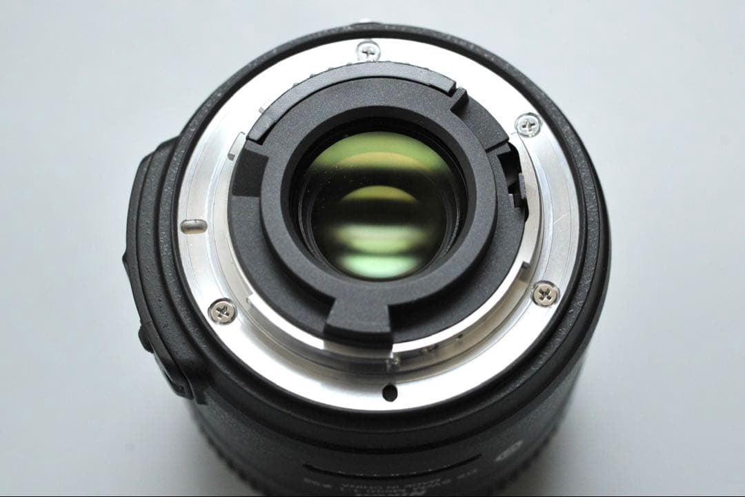 ニコン AF-S DX Micro Nikkor 40mm f2.8G